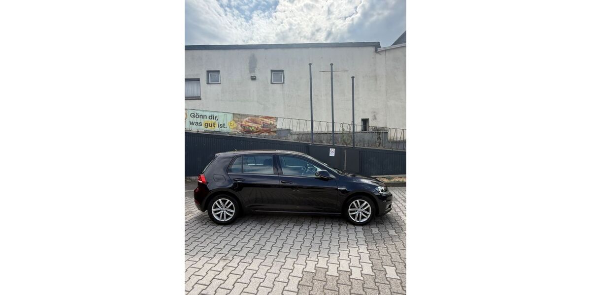 VW Golf 90.000 km 13.500 &euro; Gevelsberg 58285
