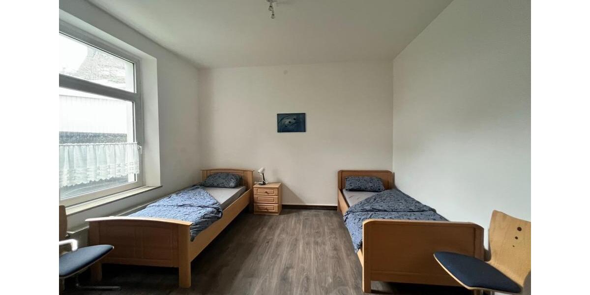 Einfamilienhaus Wuppertal Barmen - 10 Zimmer, 240 m&sup2;, 3.525&euro; | Angebot:24297863