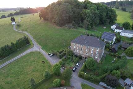 Haus zum Mieten in Lindlar 1.900 € 225 m² 6 zimmer