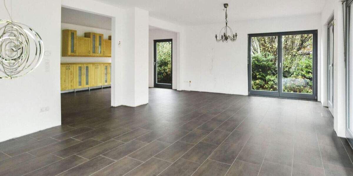 Einfamilienhaus Leverkusen Quettingen - 8 Zimmer, 285 m&sup2;, 989.000&euro; | Angebot:25649677