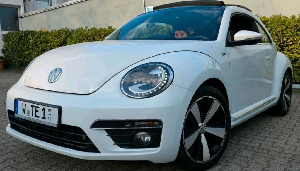 VW Beetle 128.554 km 11.900 &euro; Wuppertal 42349