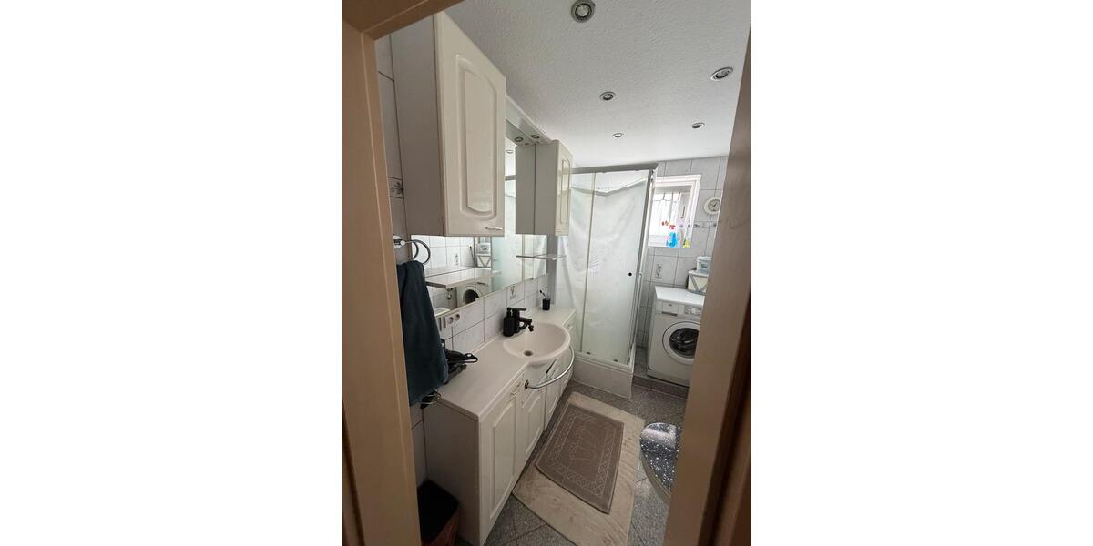 Etagenwohnung Köln Nippes - 3 Zimmer, 77 m&sup2;, 295.000&euro; | Angebot:26959482