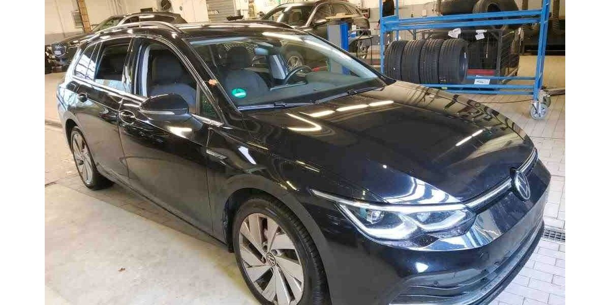 VW Golf 132.314 km 17.829 &euro; Hilden 40721