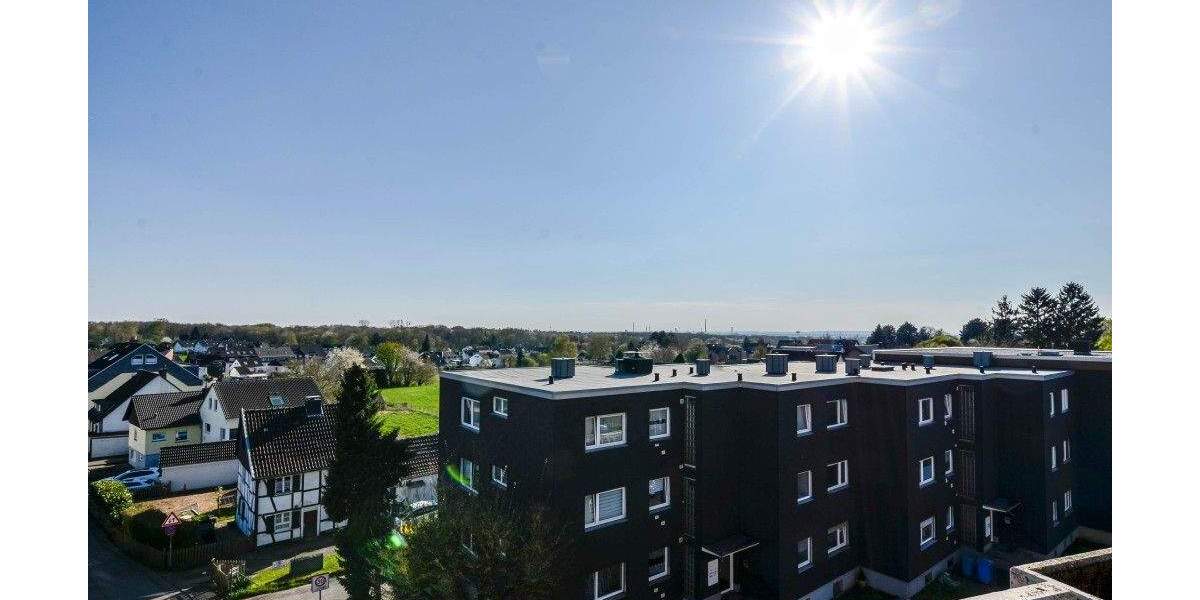 Attraktive 3 Zi. Eigentumswohnung in Leverkusen-Lützenkirchen mit Balkon * ca. 66,52 m² Wfl. * Tiefgarage * Duschbad ... 3 zimmer