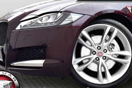 Jaguar XF 76.721 km 9.490 &euro; Düsseldorf 40625