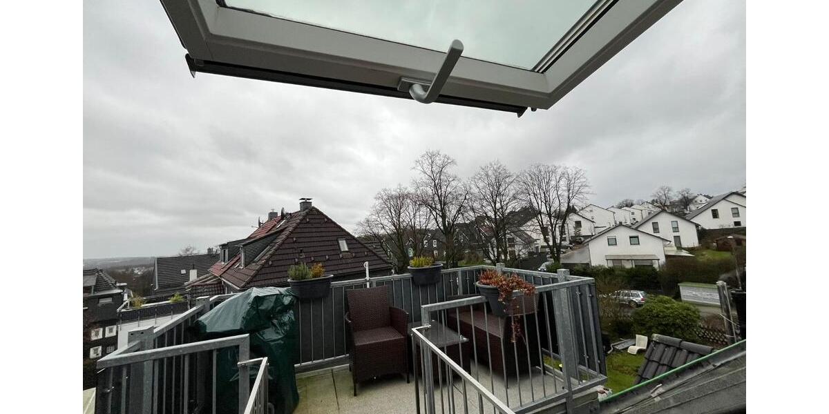 Dachgeschoßwohnung Remscheid Remscheid-Süd - 2 Zimmer, 62 m&sup2;, 558&euro; | Angebot:26039375