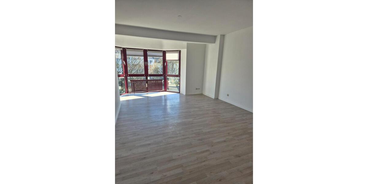 Etagenwohnung Solingen - 3 Zimmer, 71 m&sup2;, 535&euro; | Angebot:25751662