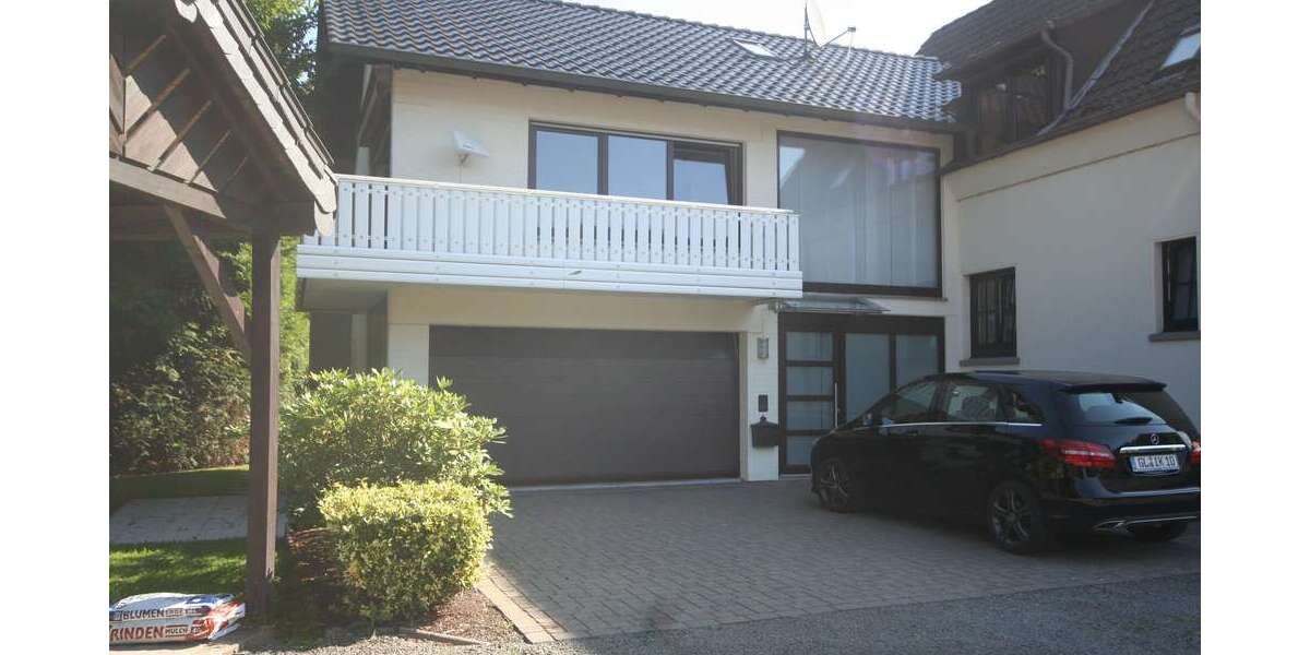 Wohnung zum Mieten in Overath 1.195 € 150 m² 5 zimmer