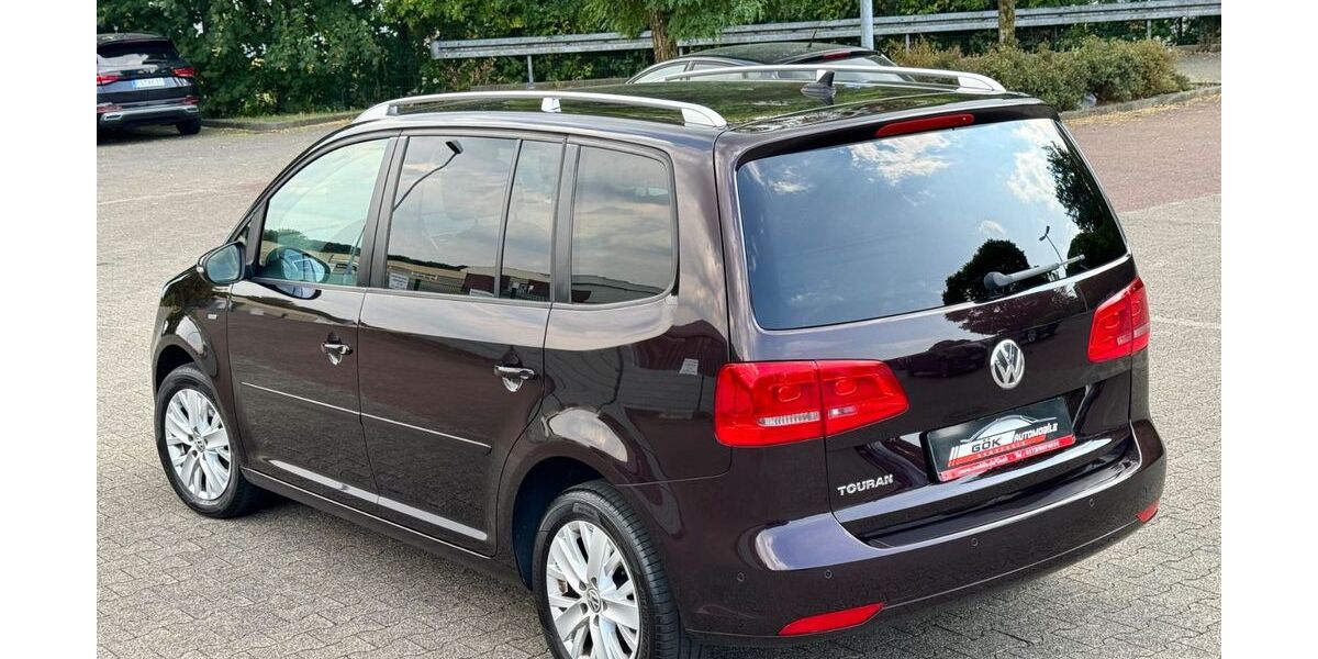 VW Touran 265.300 km 4.990 &euro; Remscheid 42897