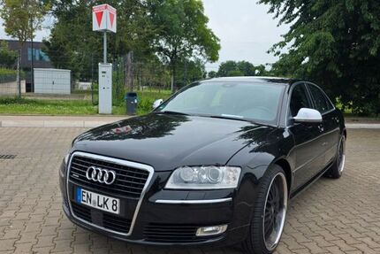 Audi A8 204.000 km 7.999 &euro; Düsseldorf 40233