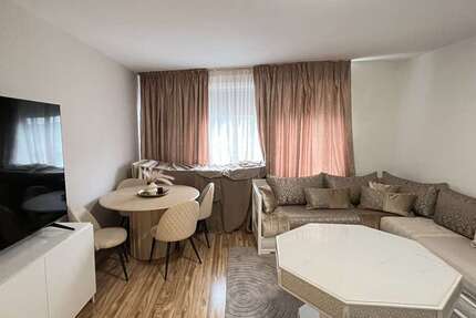 Wohnung zum Kaufen in Düsseldorf 415.000 € 137.91 m² 5 zimmer