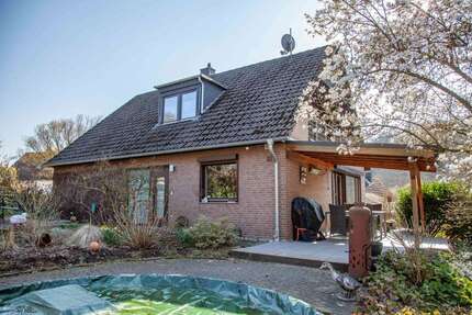 Haus Remscheid Reinshagen - 5 Zimmer, 147 m&sup2;, 445.000&euro; | Angebot:26023434