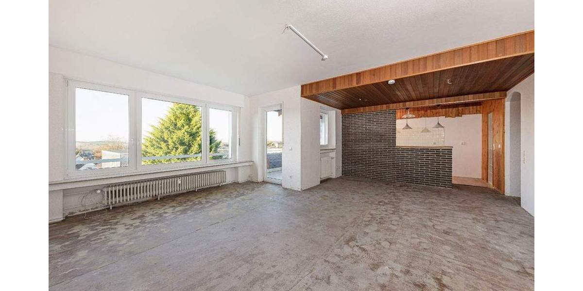 **RESERVIERT**Familienglück auf 4 Zimmern - mit sonnigem Südbalkon und Tiefgaragenstellplatz 4 zimmer