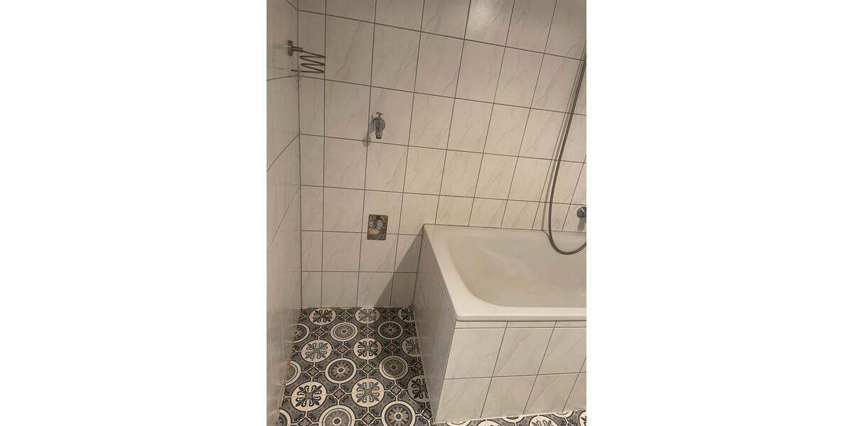Etagenwohnung Wuppertal Lichtenplatz - 2.5 Zimmer, 64 m&sup2;, 500&euro; | Angebot:26387855