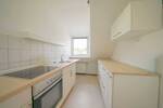 Etagenwohnung Düsseldorf Rath - 3 Zimmer, 70 m&sup2;, 730&euro; | Angebot:26891579