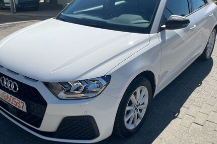 Audi A1 23.000 km 19.338 &euro; Düsseldorf 40229