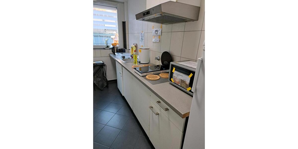 STUDENTEN ZIMMER IN WOHNGEMEINSCHAFT 20m2 Nichtraucher 1 zimmer