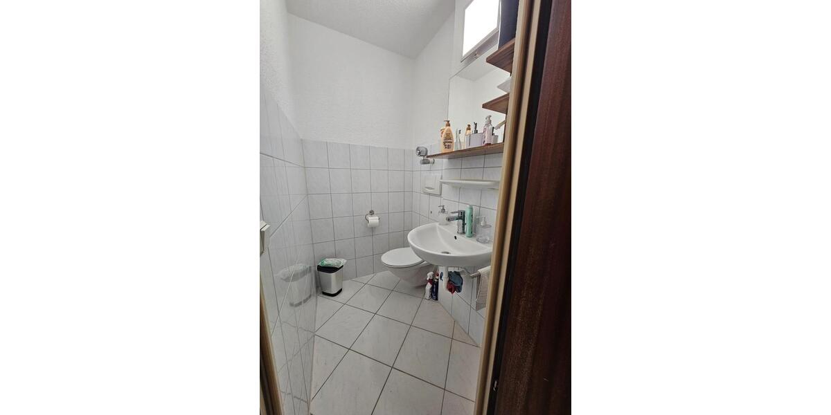 Etagenwohnung Leverkusen Schlebusch - 3 Zimmer, 74 m&sup2;, 197.000&euro; | Angebot:27446923