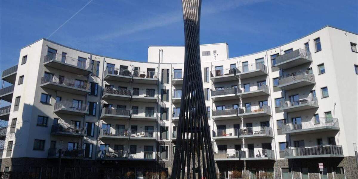 Attraktive 3 Zimmer Wohnung inkl. EBK , Fußbodenheizung, Süd-West Terrasse 3 zimmer