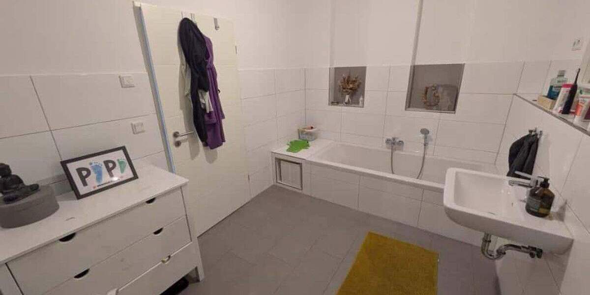 Reihenmittelhaus Leverkusen Lützenkirchen - 6 Zimmer, 174 m&sup2;, 555.000&euro; | Angebot:25798466