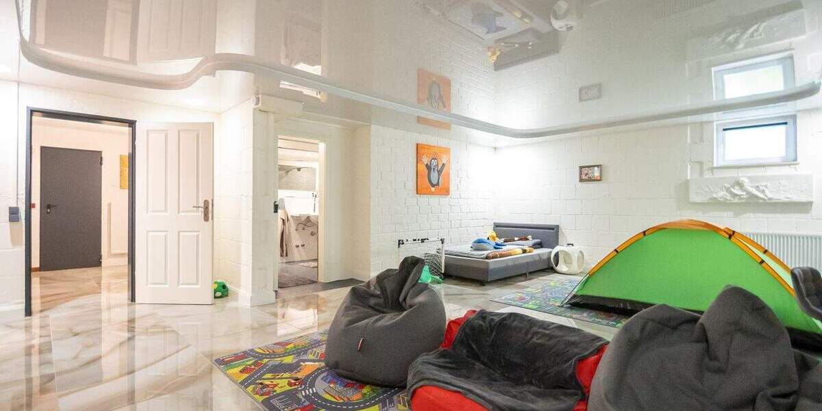 Stilvoller Bungalow mit Pool und liebevoll angelegtem Garten 5 zimmer