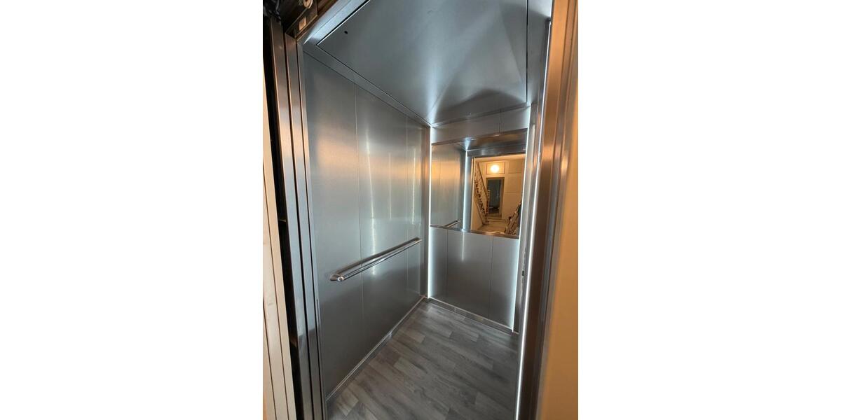 Dachgeschoßwohnung Hagen Hagen-Nord - 4 Zimmer, 100 m&sup2;, 923&euro; | Angebot:25323331