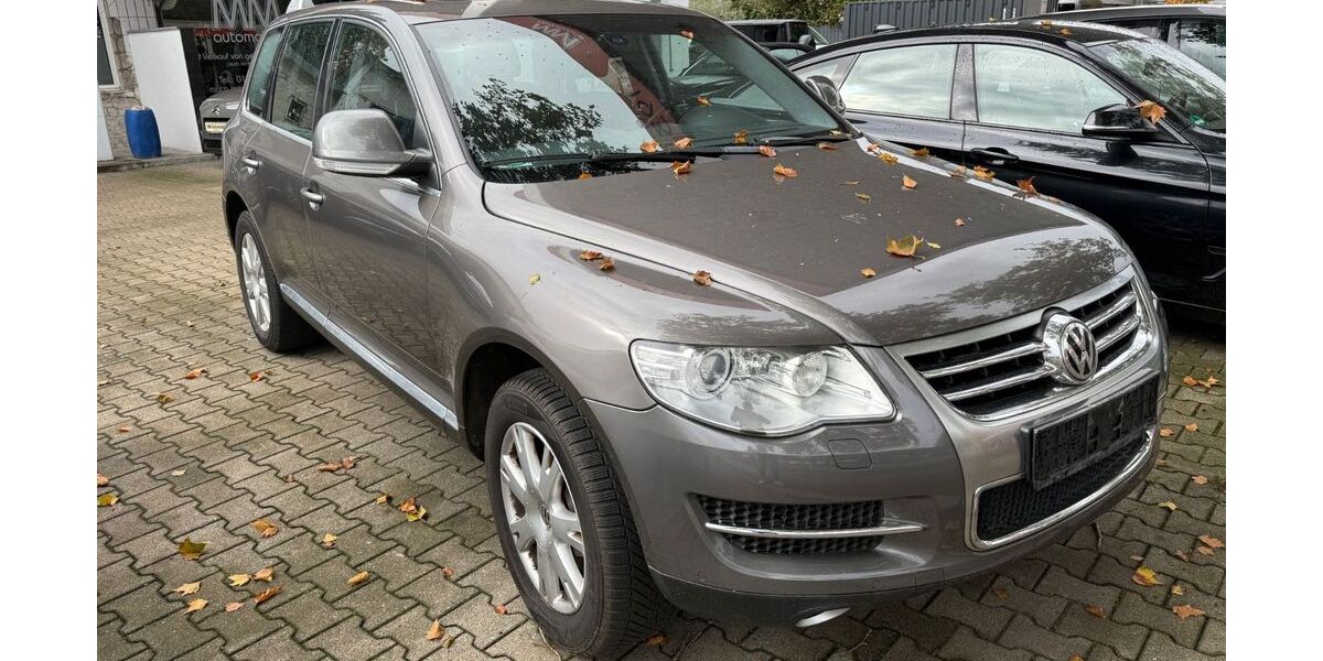 VW Touareg 211.898 km 7.700 &euro; Radevormwald 42477