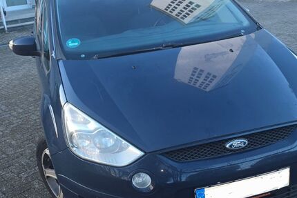 Ford S-Max 186.400 km 4.000 &euro; Remscheid 42859