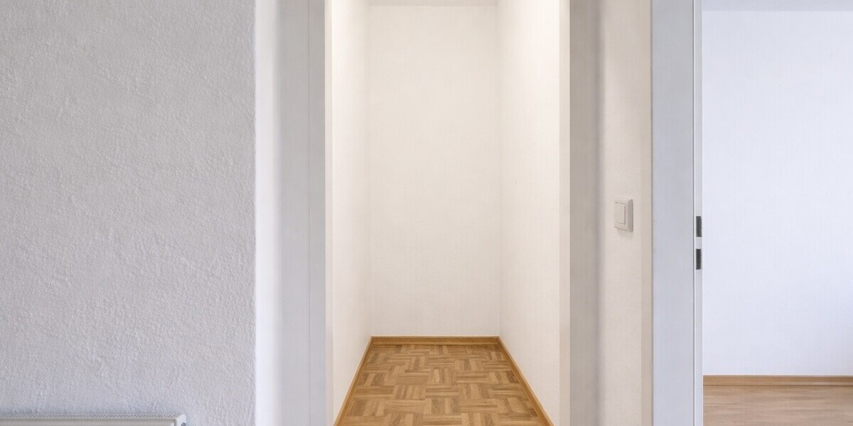Düsseldorf - Urbaner Lifestyle trifft entspannten Wohnkomfort - Etagenwohnung Düsseldorf Stadtbezirk 2 | Angebot:26348659