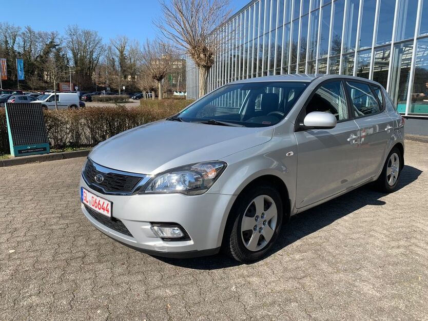 Kia ceed / Ceed 107.000 km 3.999 € Bergisch Gladbach 51465