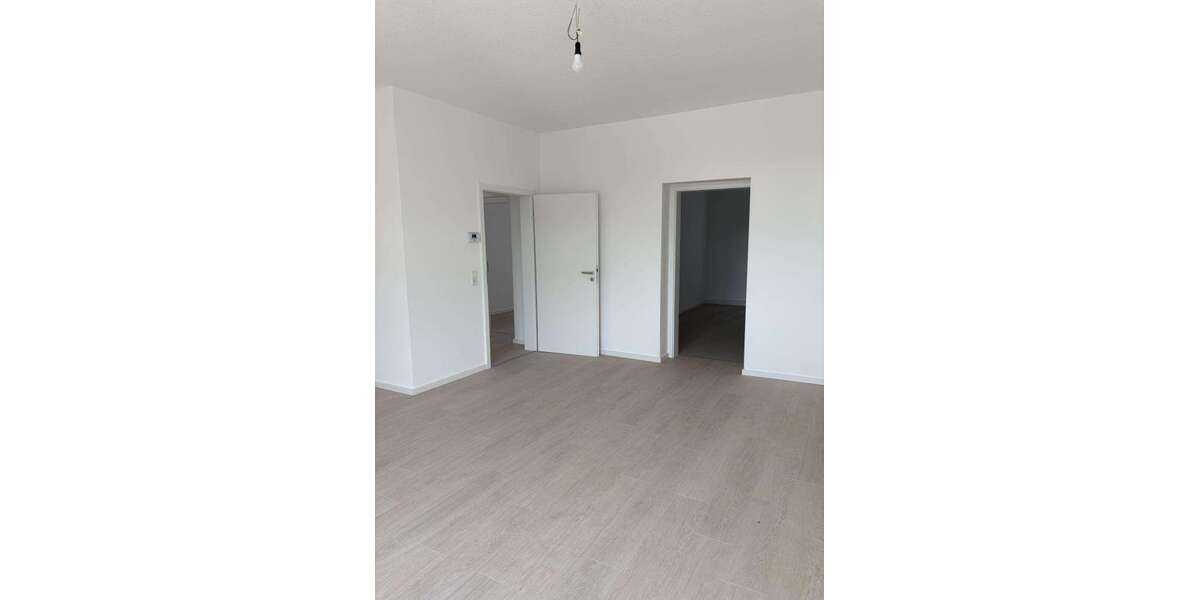 Etagenwohnung Wuppertal Gemarkung Barmen - 2 Zimmer, 80 m&sup2;, 679&euro; | Angebot:27169165