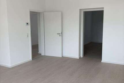 Wohnung Wuppertal Gemarkung Barmen - 2 Zimmer, 80 m&sup2;, 679&euro; | Angebot:27169165