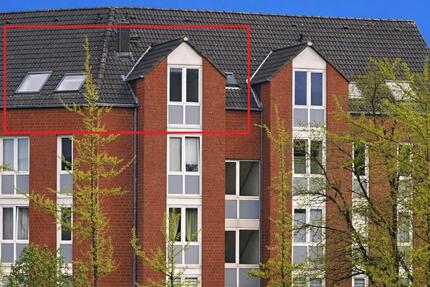 Helle Dachgeschosswohnung mit schönem Balkon in guter Lage 2 zimmer