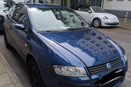 Fiat Stilo 150.000 km 1.400 &euro; Düsseldorf 40210