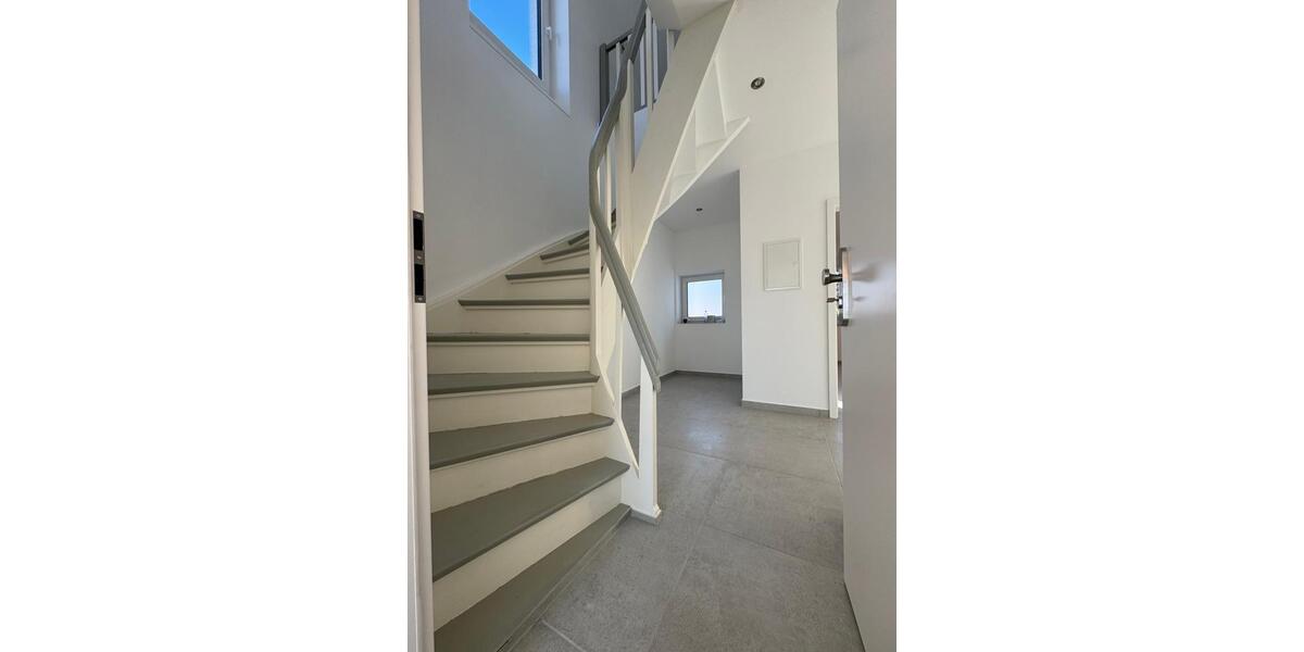 4 Zimmer Maisonette Erstbezug und Kernsanierung mit Energie­effizienz­klasse A 4 zimmer