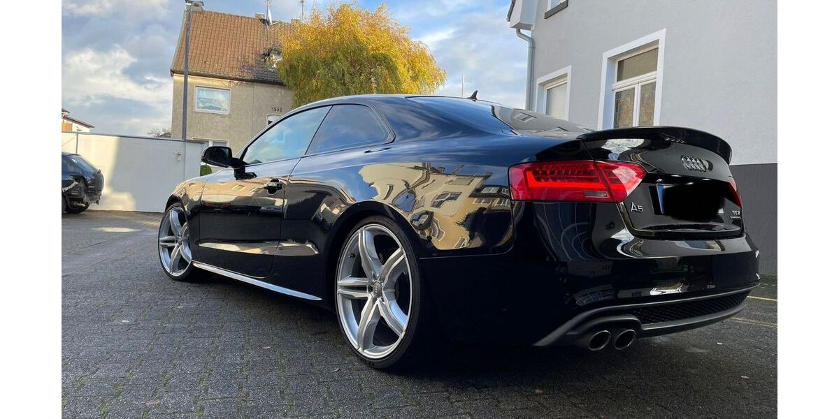 Audi A5 134.500 km 15.500 &euro; Remscheid 42899