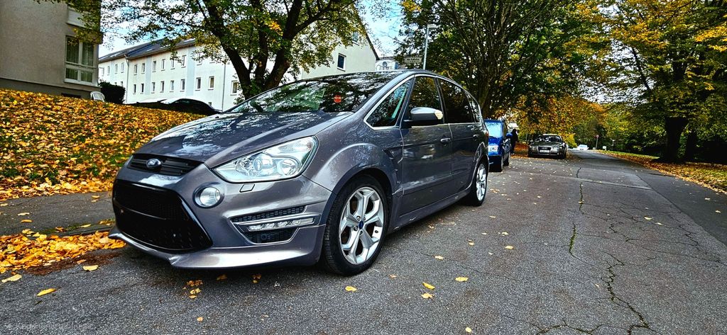 Ford S-Max 300.000 km 5.000 &euro; Wuppertal 42115