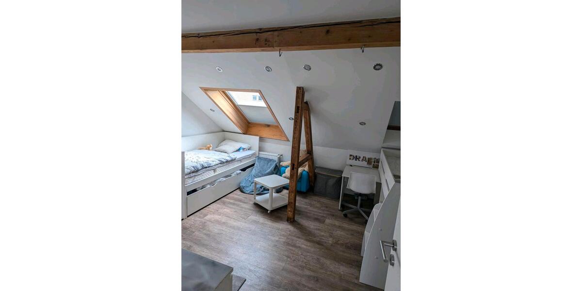 Mehrfamilienhaus, Wohnhaus Remscheid - 8 Zimmer, 215 m&sup2;, 379.000&euro; | Angebot:26042121