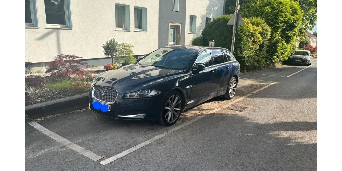 Jaguar XF 175.000 km 6.999 &euro; Wuppertal 42115