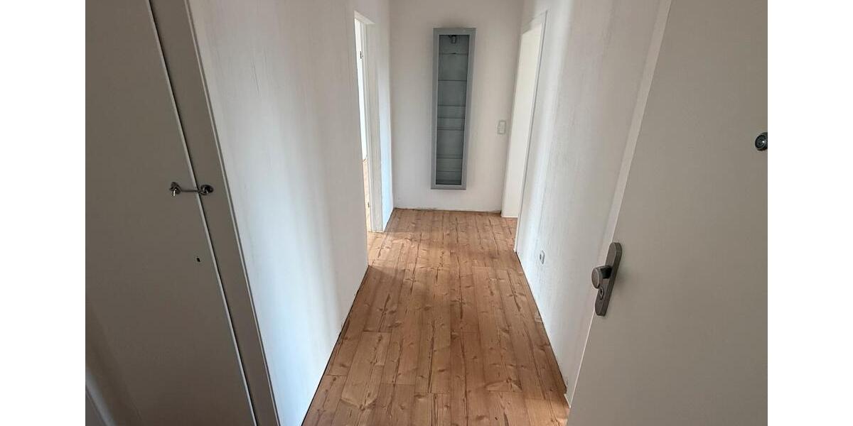 Etagenwohnung Gevelsberg - 2.5 Zimmer, 64 m&sup2;, 600&euro; | Angebot:26272564