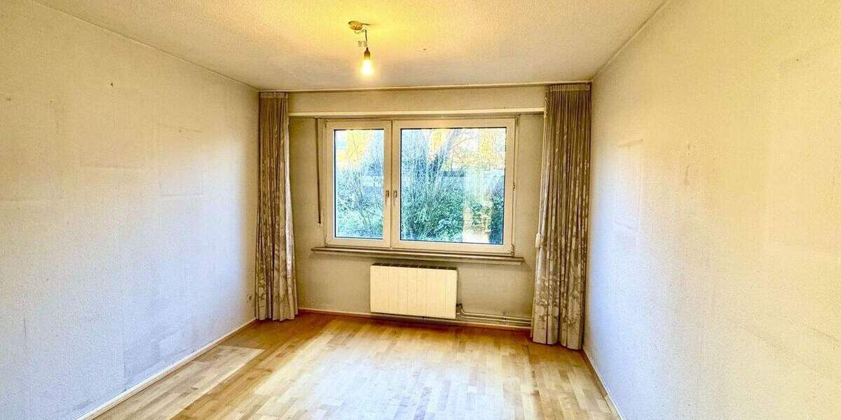 Reihenmittelhaus Erkrath Hochdahl - 6 Zimmer, 118 m&sup2;, 350.000&euro; | Angebot:25302726