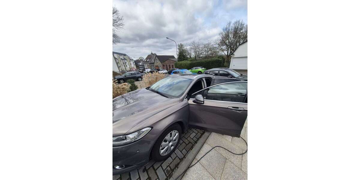 Ford Mondeo 126.700 km 11.000 &euro; Remscheid, Stadt 42857