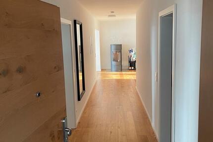 Modernisierte 3,5 Zimmer Eigentumswohnung mit Kamin 3.5 zimmer