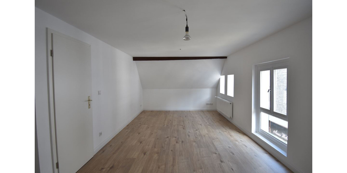 Etagenwohnung Velbert Langenberg - 3 Zimmer, 105 m&sup2;, 259.000&euro; | Angebot:9031537