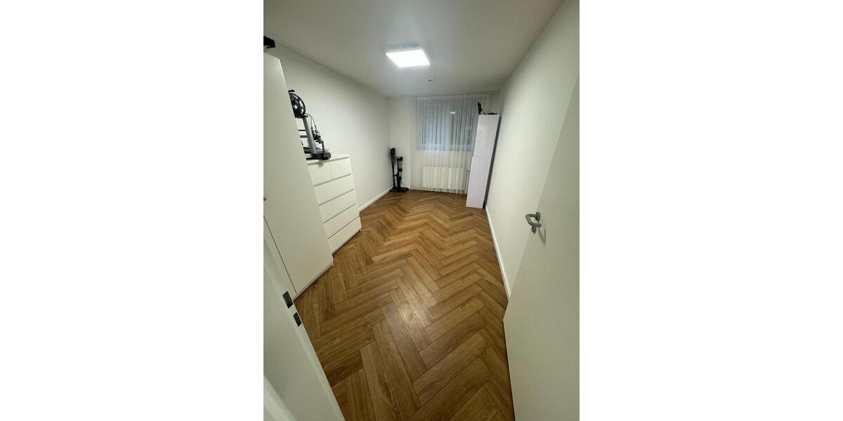 Terrassenwohnung Bergisch Gladbach Alt-Frankenforst - 3 Zimmer, 93 m&sup2;, 340.000&euro; | Angebot:25834246