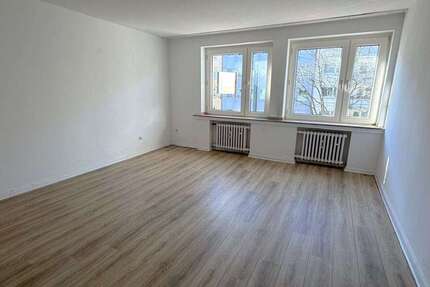 Haus Düsseldorf Derendorf - 25 Zimmer, 550 m&sup2;, 2.295.000&euro; | Angebot:23529327