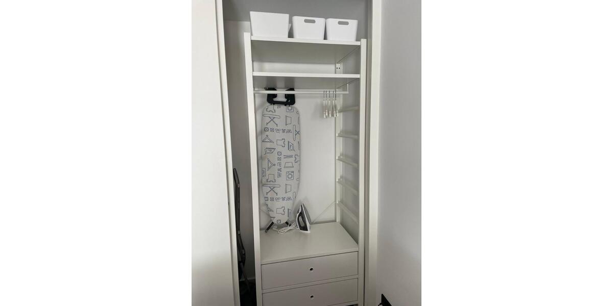 Etagenwohnung Dormagen Sankt Peter - 1 Zimmer, 28 m&sup2;, 1.080&euro; | Angebot:24617720