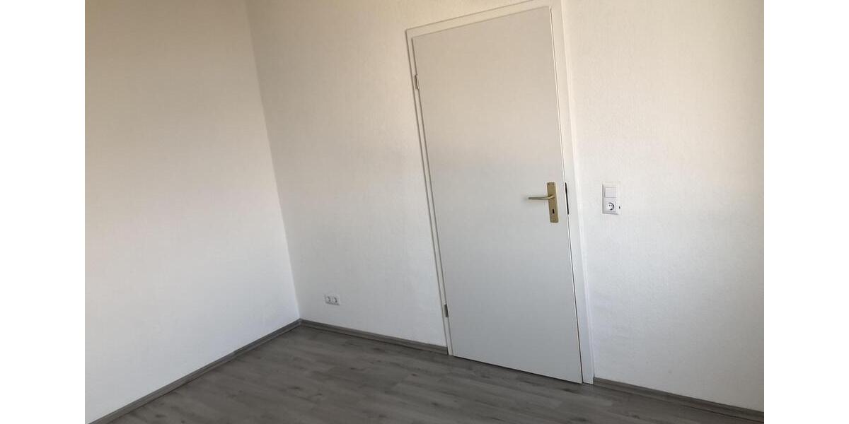 Maisonettenwohnung Remscheid Gemarkung Bergisch Born - 3 Zimmer, 74 m&sup2;, 660&euro; | Angebot:26103307