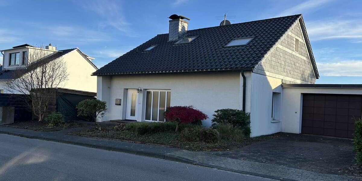 Haus zum Kaufen in Solingen 469.000 € 96 m² 4 zimmer