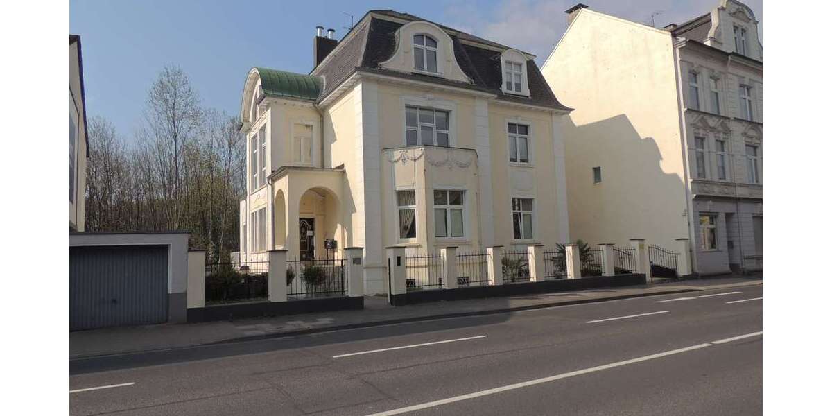 Einfamilienhaus Remscheid Ehringhausen - 17 Zimmer, 577 m&sup2;, 970.000&euro; | Angebot:26496197